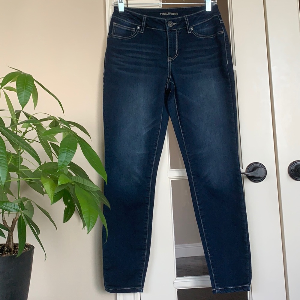 Maurices dark blue jeans, Small